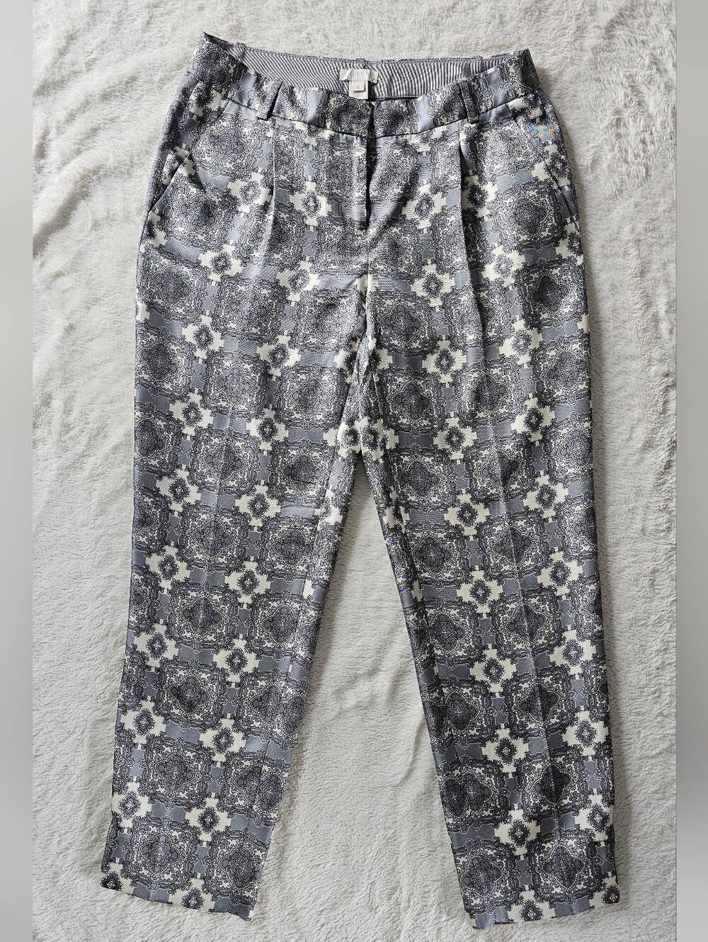 J.Crew Collection Pleated Pant 100% Silk Medallion Foulard 33180 Sz 2 VEUC